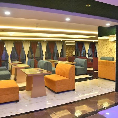 City Square Deoghar Bagian luar foto
